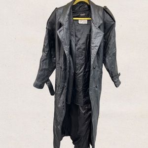 VINTAGE WOMENS LEATHER JACKET WILSONS LEATHER